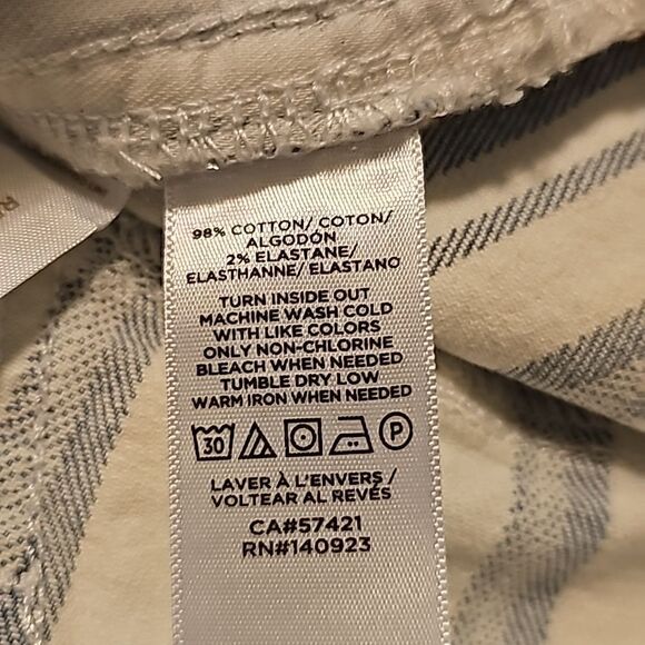 NWT LOFT Kick Crop Striped Jeans - Size 12 - Picture 10 of 10